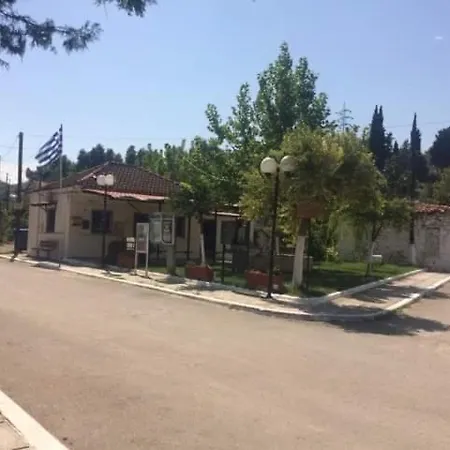 Apartman Thetownsquareapartment Malesina